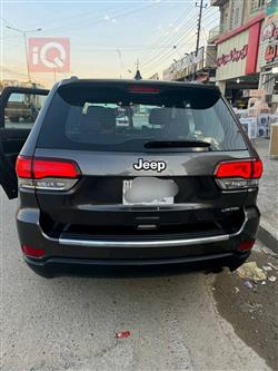 جیپ گراند شیرۆکی